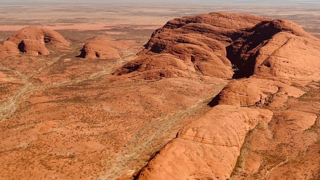 Flying at low altitude allowed travelers to enjoy the view.