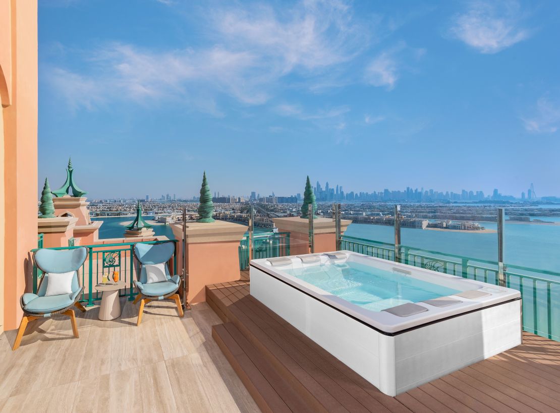The Grand Atlantis Suite has jaw-dropping views across the Palm.